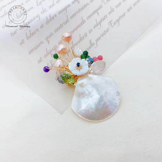 Blossom Garden. Handmade Daily Pearl Brooch - Feliz Pearl 