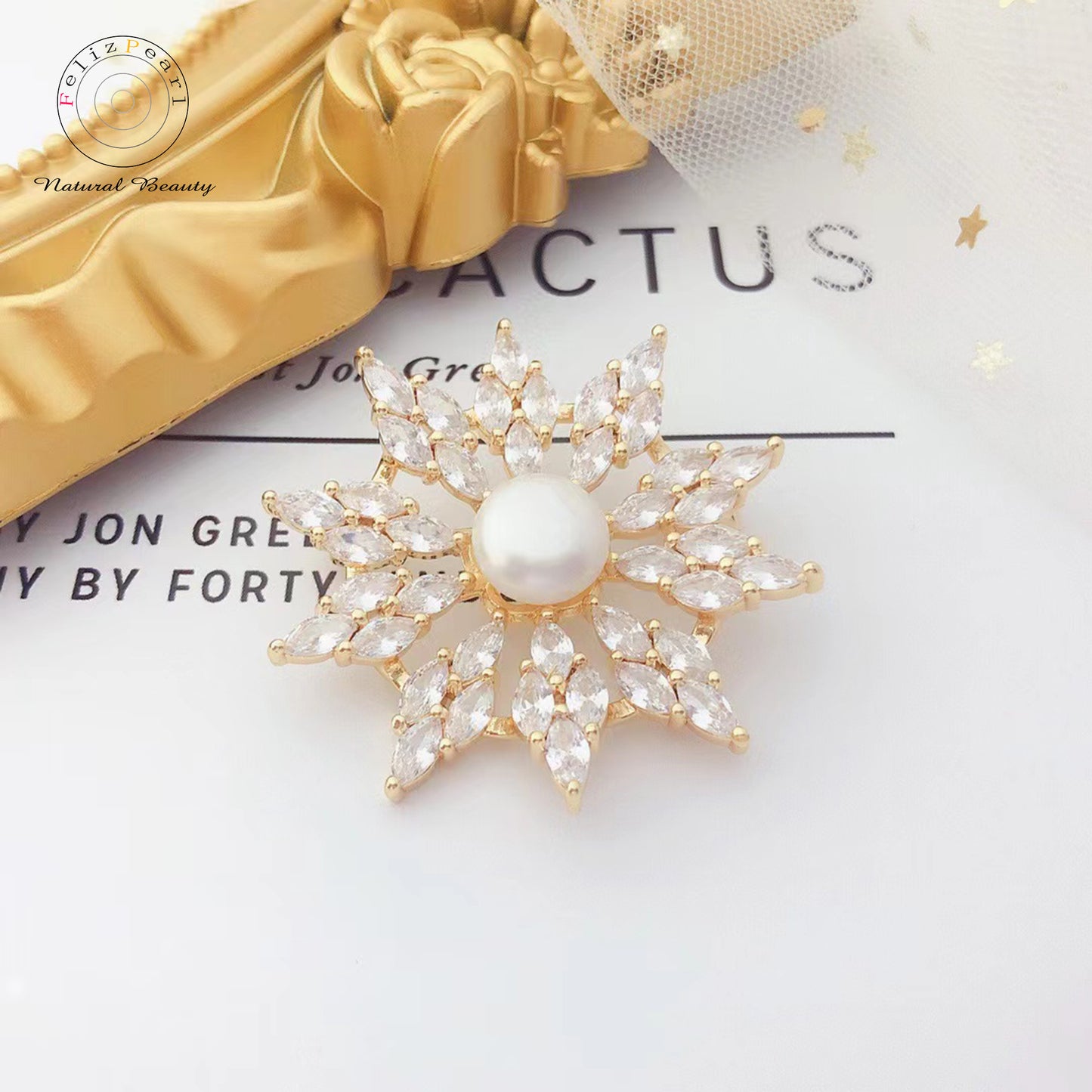 Christmas Gift. Copper Cubic Zirconia Snow Flake Pearl Brooch - Feliz Pearl 