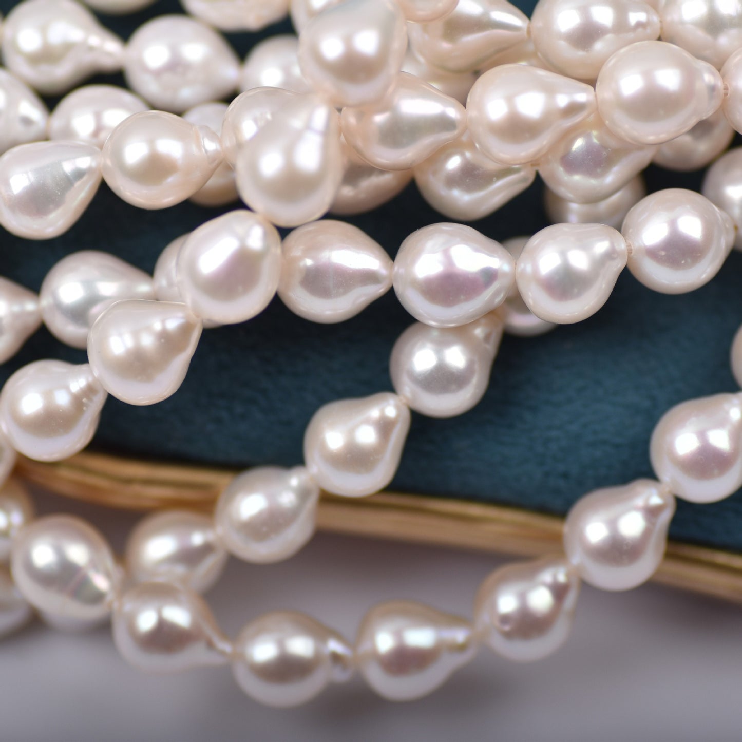 cultured freshwater baroque pearls