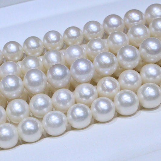 White color round edison pearl strands