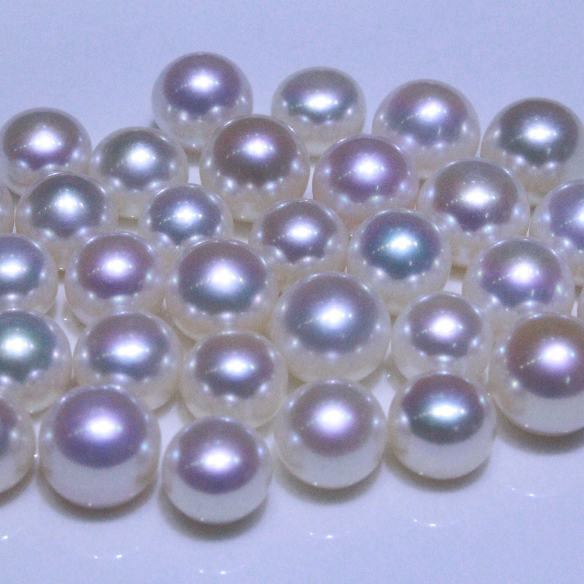 White color freshwater button shape loose pearls