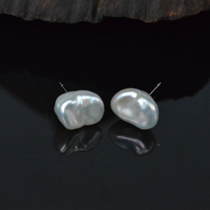 Freshwater Baroque Pearl Stud Earring