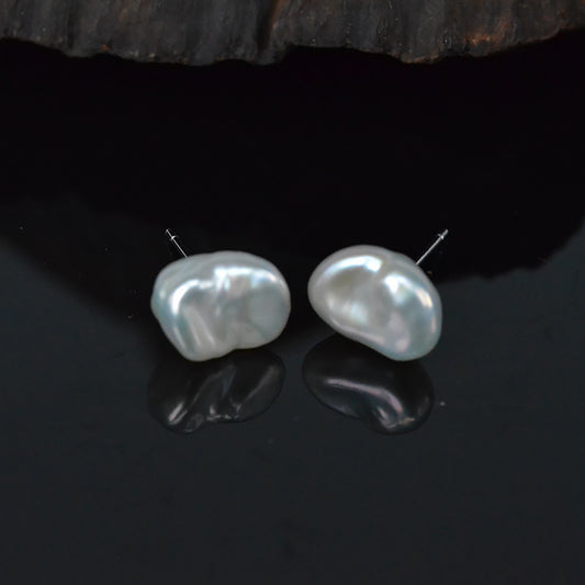 Freshwater Baroque Pearl Stud Earring