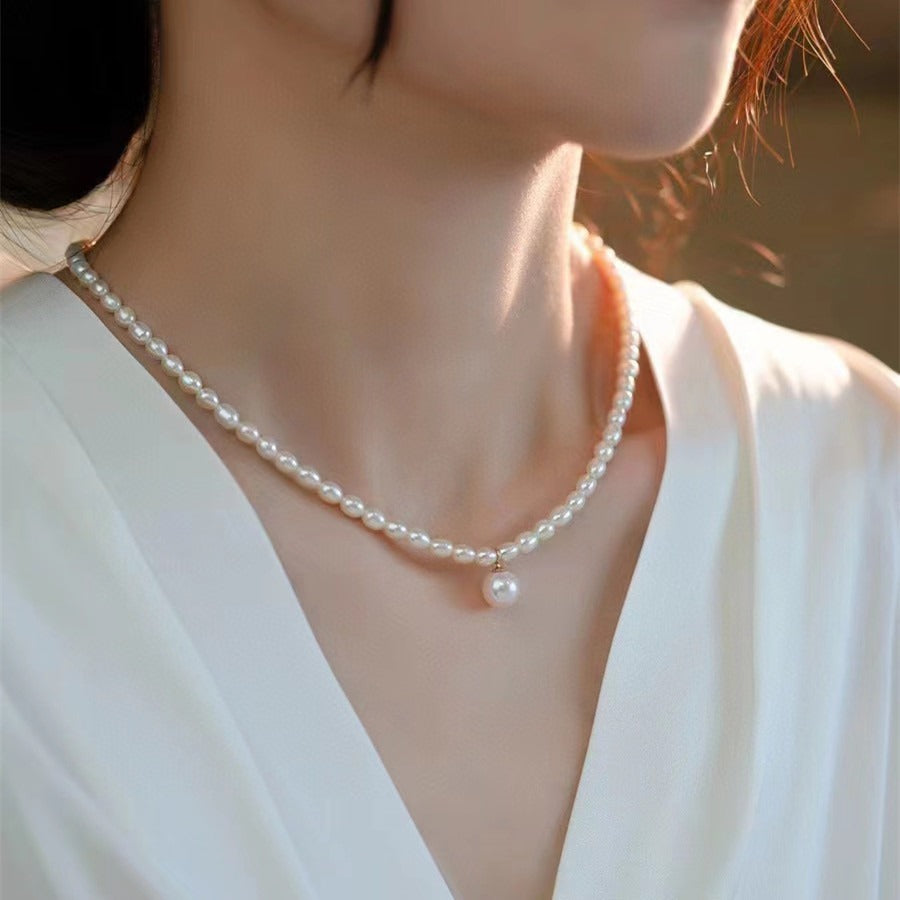 Chic rice shape freshwater pearl necklace