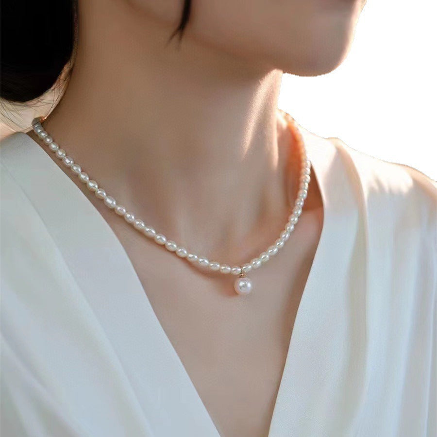 Chic rice shape freshwater pearl necklace