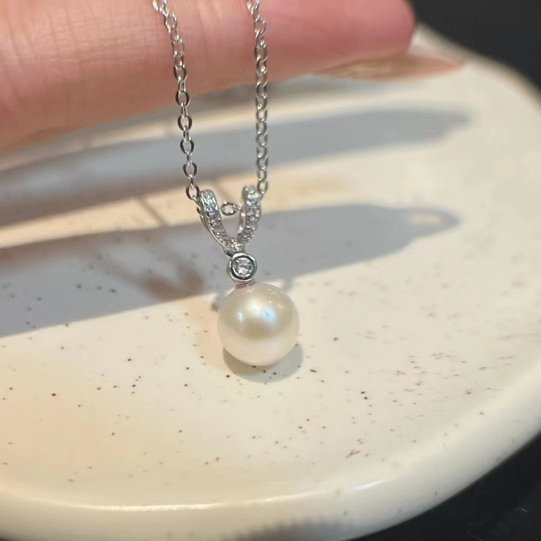 Silver Freshwater Pearl Pendant