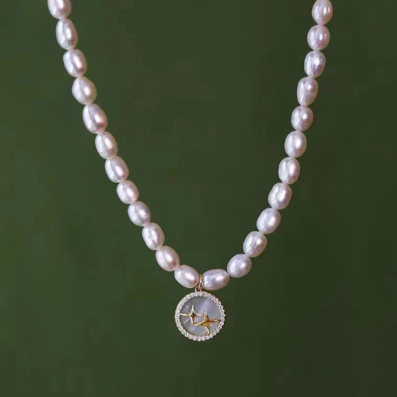 Daily pearl jewelry