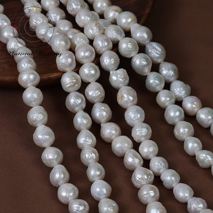 Baroque pearl strands