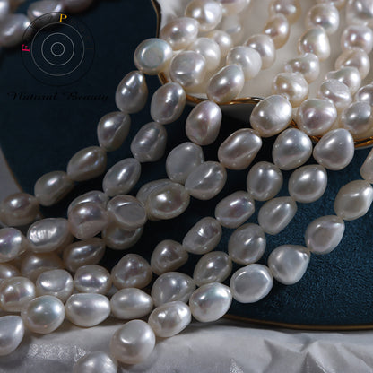 white baroque pearl strand 